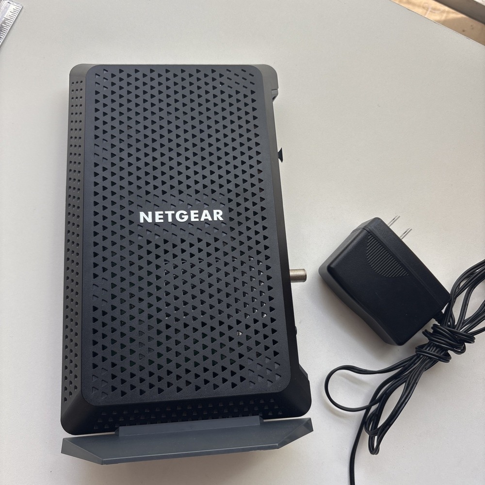NETGEAR Nighthawk CM1200 DOCSIS 3.1 High Speed, Cable Modem